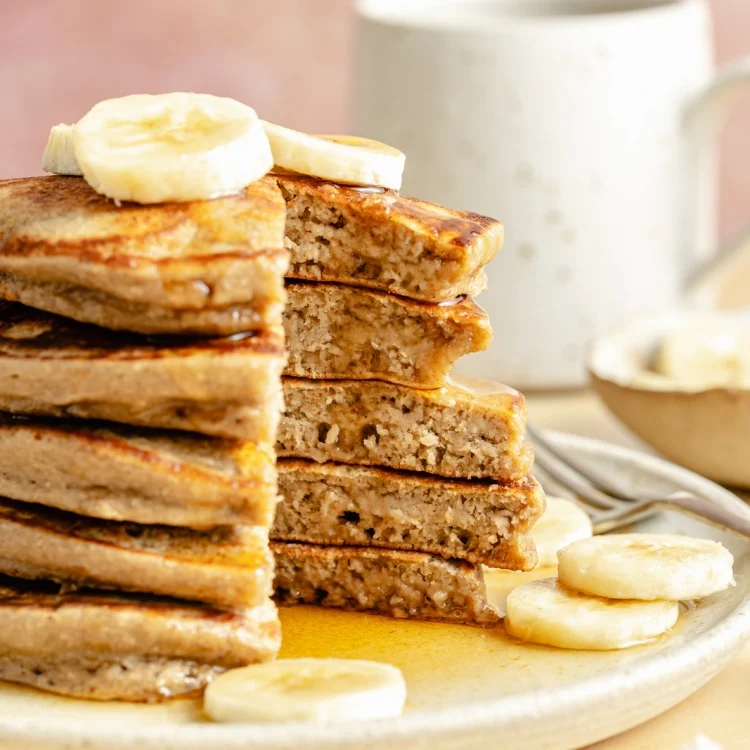Healthy Banana Oat Pancakes